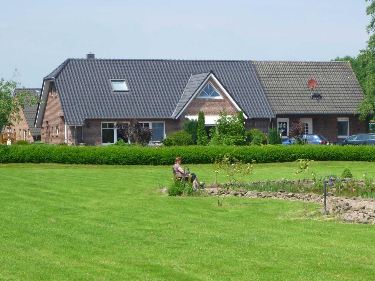Ferienwohnung Birken Allee, 35181 Schwerinsdorf Exteriör bild